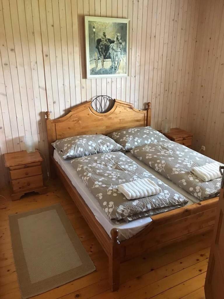 Mezesfeszer Apartman Lejlighed Cserkút Eksteriør billede